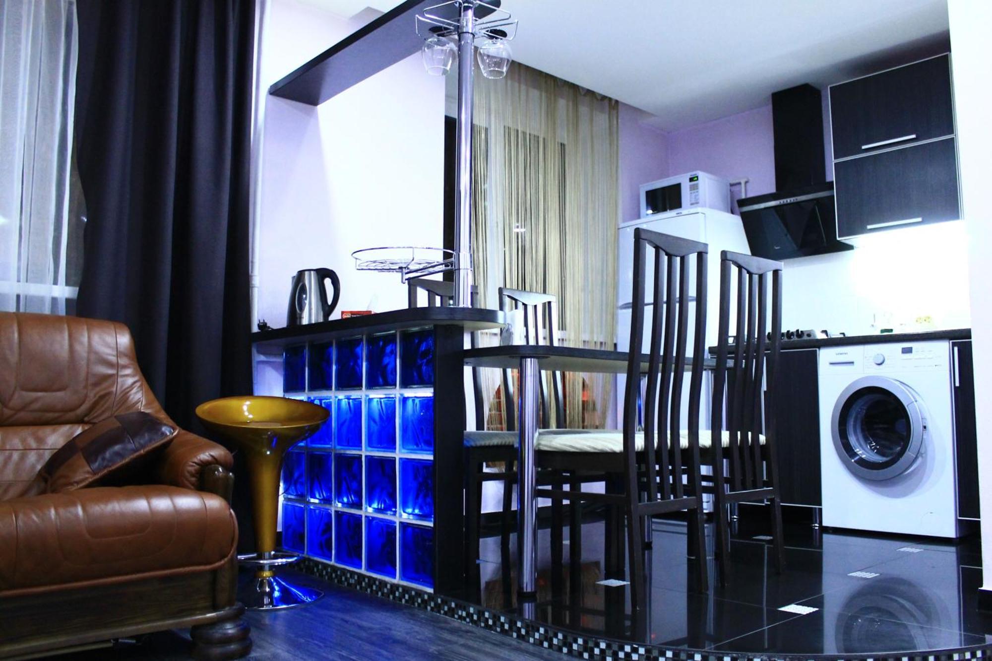 Apartment On Sovetskaya 103 博布鲁伊斯克 外观 照片